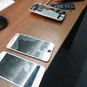 iPhone6パネル交換