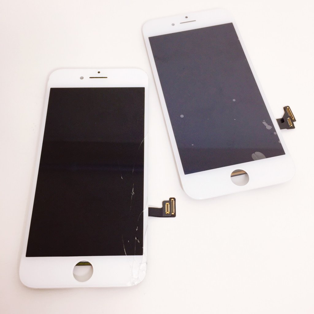 iPhone8 フロントパネル交換修理