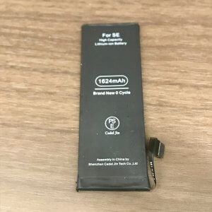 iPhone5S バッテリー交換 パネル 液晶 パーツ交換 画面割れ 画面修理 iPhone スマートフォン スマホ 携帯修理 ドンキホーテ 高田 長野市