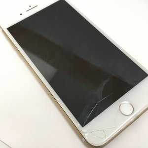 iPhone7Plus ガラスパネル交換