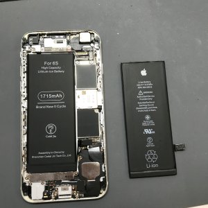 iPhone 6 S バッテリー交換