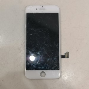 iPhone 7 パネル・液晶 パーツ交換 画面割れ 画面修理 iPhone スマートフォン スマホ 携帯修理 川口市 西川口