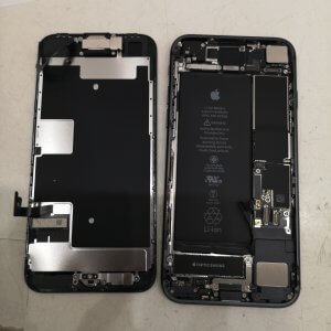 iPhone 8 バッテリー交換 画面割れ 画面修理 iPhone スマートフォン スマホ 携帯修理 川口市 西川口