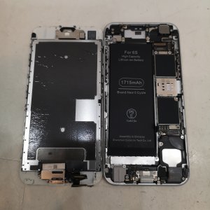 iPhone 6S バッテリー交換 画面割れ 画面修理 iPhone スマートフォン スマホ 携帯修理 川口市 西川口