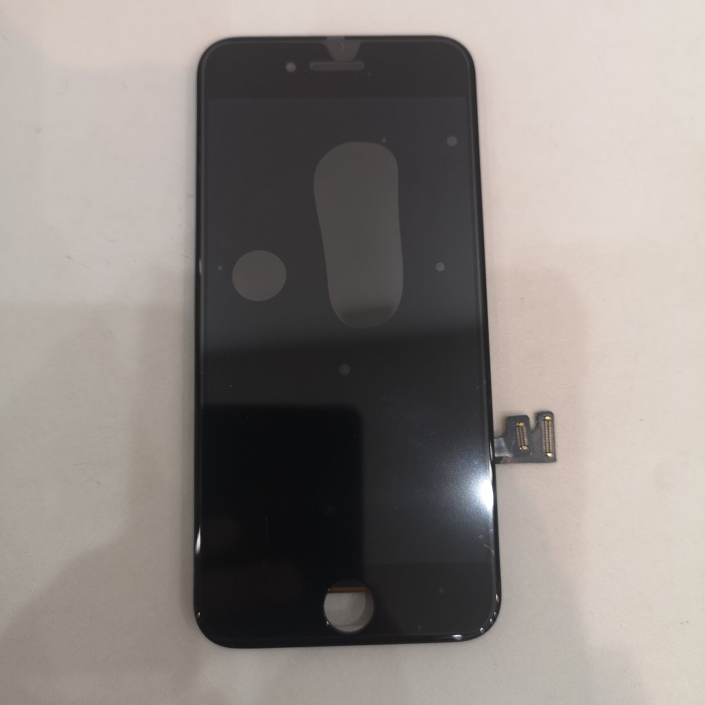 iPhone 8 パネル交換 画面修理 iPhone スマートフォン スマホ 携帯修理 埼玉県 滑川町