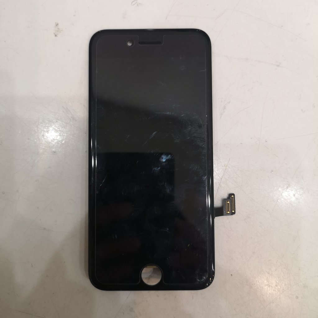 iPhone 7 パネル交換 スマートフォン スマホ 携帯修理 川口市 西川口