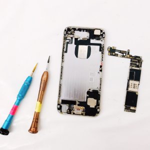 iPhone7 水没修理