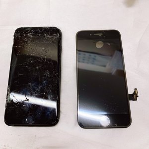 iphone7 パネル交換＆強化ガラス貼り付け