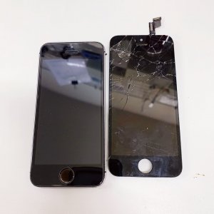 iphoneSE パネル交換