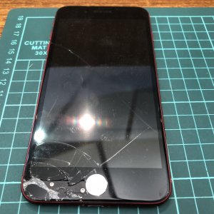 iPhone7プラス画面交換