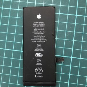 iPhone６Sバッテリー交換