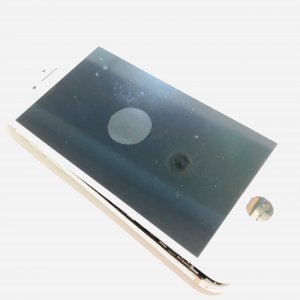 上越店 iPhone7 液晶交換
