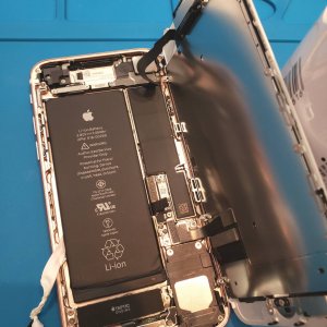 イオン新潟青山店 iPhone7バッテリー交換修理