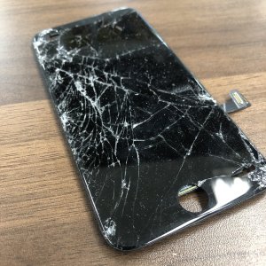 iPhone8 液晶画面交換