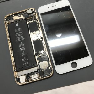 iPhone 6S フロントパネル交換