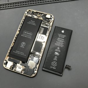 iPhone6S　バッテリー交換