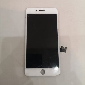 iPhone 8+ パネル交換 スマートフォン スマホ 携帯修理 川口市 西川口