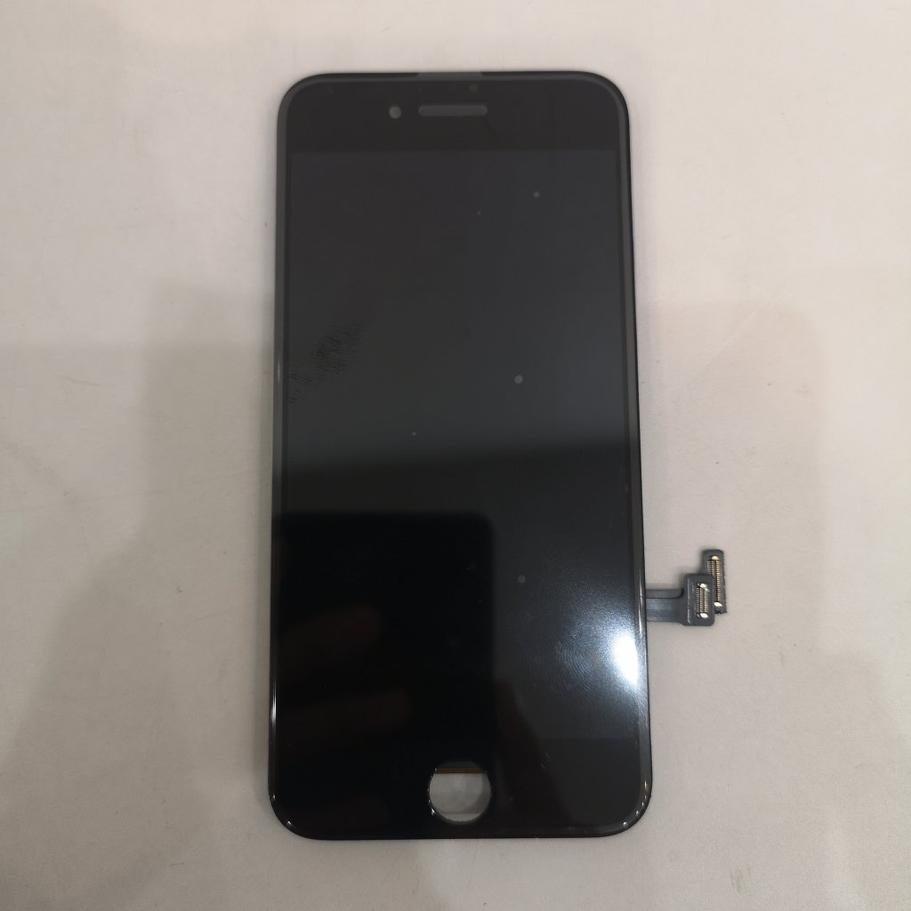 iPhone 8 パネル交換 スマートフォン スマホ 携帯修理 東京都 御徒町