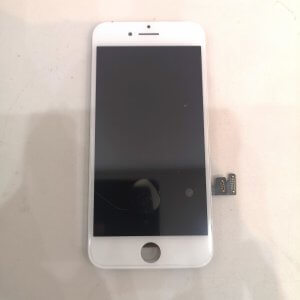 iPhone 8  パネル交換 スマートフォン スマホ 携帯修理 東京都 御徒町