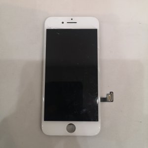 iPhone 8 パネル交換 スマートフォン スマホ 携帯修理 川口市 西川口