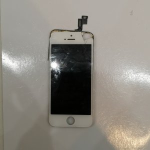 iPhone 5S パネル交換 スマートフォン スマホ 携帯修理 東京都 御徒町