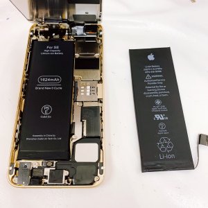 iPhoneSEバッテリー交換