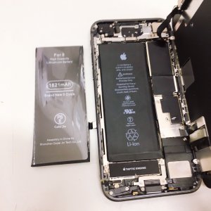 iPhone8 バッテリー交換