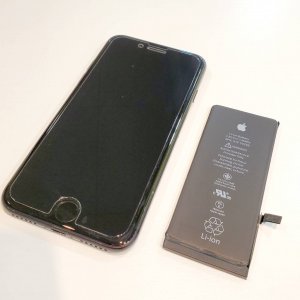上越店 iPhone7 バッテリー交換