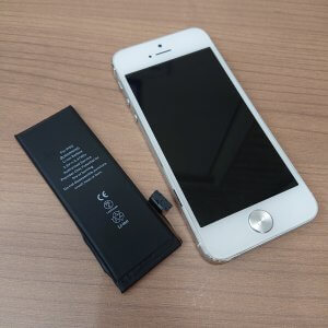 iPhone5 バッテリー交換