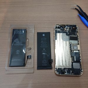 iPhoneSE バッテリー交換