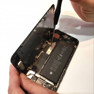 イオン新潟青山店　iPhone７　バッテリー交換修理