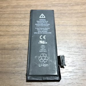 iPhone5 バッテリー交換 パネル 液晶 パーツ交換 画面割れ 画面修理 iPhone スマートフォン スマホ 携帯修理 ドンキホーテ 高田 長野市