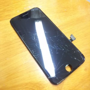 iPhone7 フロントパネル交換