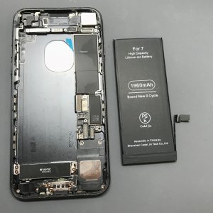 iPhone 7 バッテリー交換