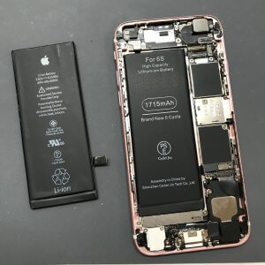 iPhone 6S バッテリー交換