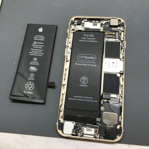 iPhone 6S バッテリー交換