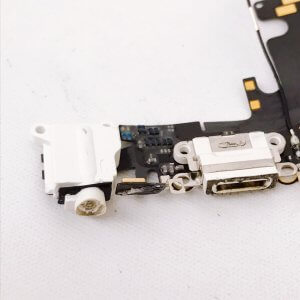 iPhone6S ライトニング交換