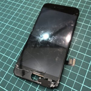 iPhone7　パネル交換
