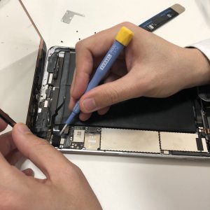 イオン新潟青山店iPad mini3デジタイザー交換修理