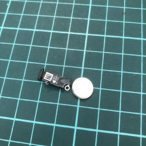 iPhone７ホームボタン修理