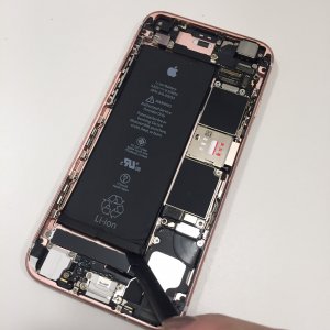 イオン新潟青山店 iPhone6sバッテリー交換修理