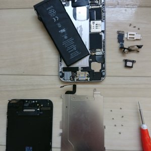 iPhone 6バッテリー交換&パネル交換