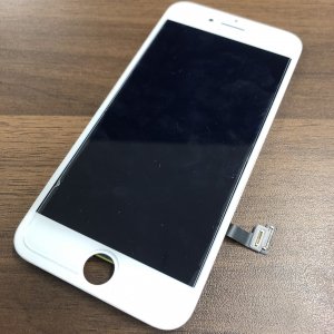 iPhone8 液晶画面修理