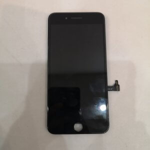 iPhone 8+ パネル交換 スマートフォン スマホ 携帯修理 川口市 西川口