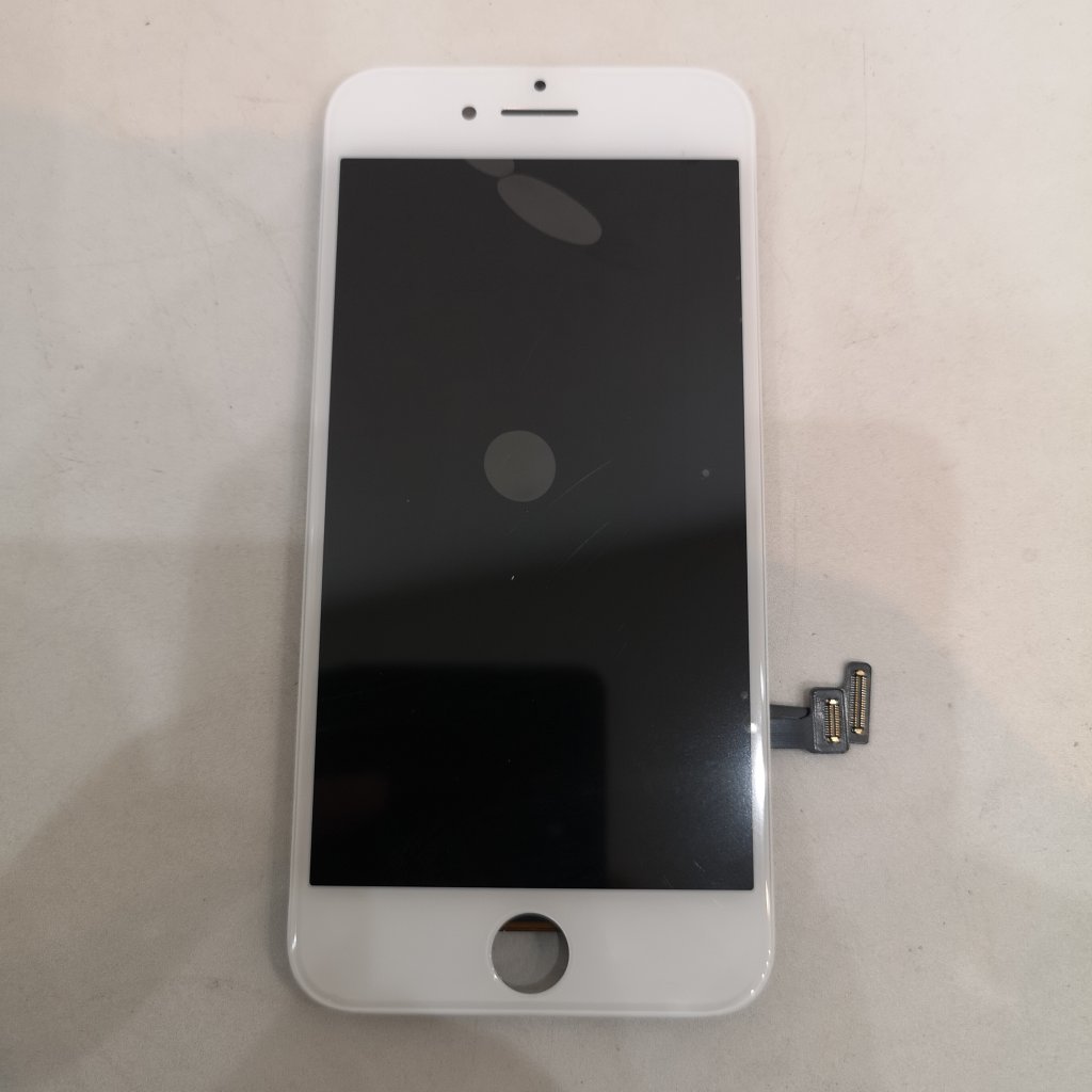 iPhone 8 パネル交換 スマートフォン スマホ 携帯修理 東京都 御徒町