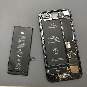 iPhone 7 バッテリー交換