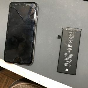 iPhone 6S バッテリー交換