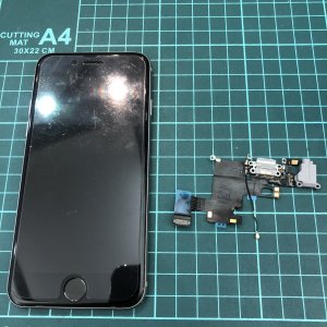 iPhone6S　ライトニング交換