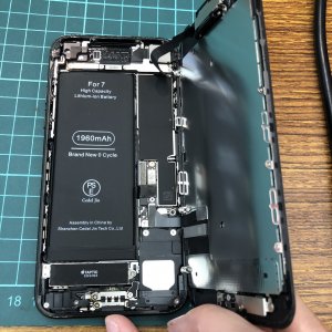 iPhone７　バッテリー交換