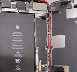 iPhone8 水没修理